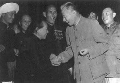 全国人大一届一次会议在北京召开(todayonhistory.com)