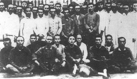 开滦煤矿工人罢工失败（TodayOnHistory.com）