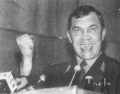 车臣和平协议签订（TodayOnHistory.com）
