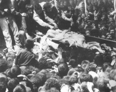 伊朗宗教领袖霍梅尼病逝(todayonhistory.com)