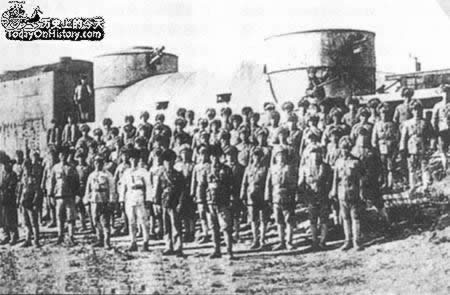 马占山率部在江桥与军激战(TodayOnHistory.com)