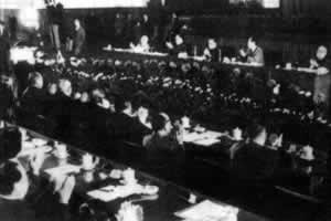 中共十二届三中全会决定经济体制改革(todayonhistory.com)