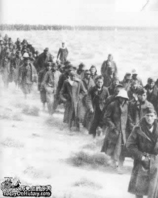 隆美尔在阿拉曼战役惨败(TodayOnHistory.com)