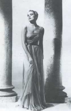 好莱坞影星格蕾丝·凯利去世(todayonhistory.com)
