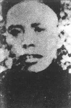 国学大师王国维投湖自尽(TodayOnHistory.com)