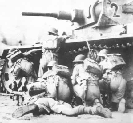 隆美尔在阿拉曼战役惨败(TodayOnHistory.com)