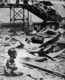 “八·一三事变”图片集（TodayOnHistory.com）
