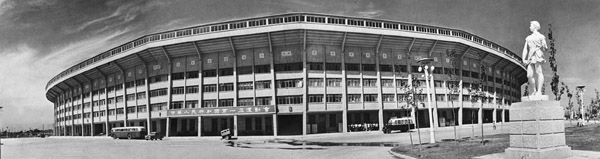 北京工人体育场建成(todayonhistory.com)