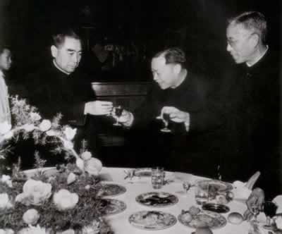 中国“两弹一星”元勋钱三强诞辰（TodayOnHistory.com）