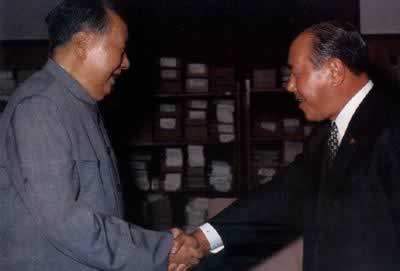 田中角荣当选为日本首相，中日关系实现正常化(todayonhistory.com)
