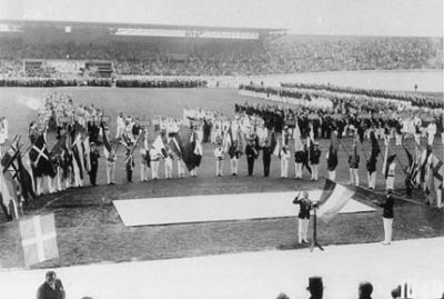 第九届奥林匹克运动会开幕(todayonhistory.com)