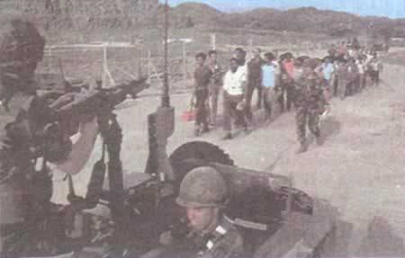 美国入侵格林纳达(TodayOnHistory.com)