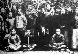 第一个革命文学团体——南社成立（TodayOnHistory.com）