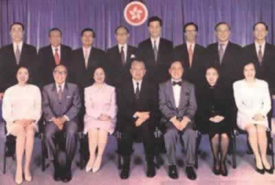 金融大颚索罗斯攻击港元（TodayOnHistory.com）