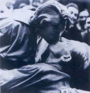 第15届奥运会在芬兰赫尔辛基举行(todayonhistory.com)