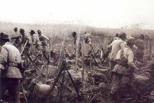 新中国组建新疆生产建设兵团(todayonhistory.com)