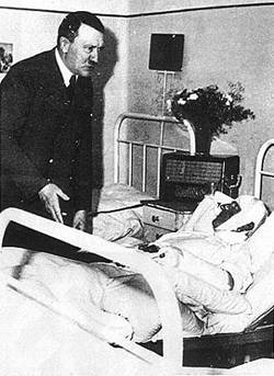 “七·二零”谋刺希特勒事件发生(todayonhistory.com)