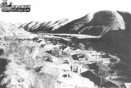 中共中央和红一方面军到达陕北（TodayOnHistory.com）