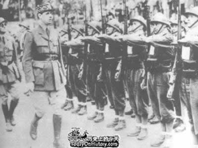 法国抵抗运动领袖让·穆兰遇害(todayonhistory.com)