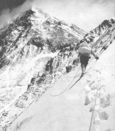 人类首次登上珠峰(todayonhistory.com)