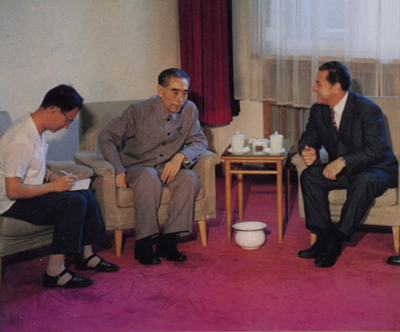 周总理生前最后一次接见外宾(todayonhistory.com)