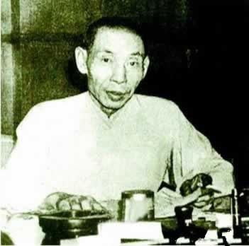上海青帮著名人物杜月笙出生(todayonhistory.com)