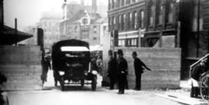 英国工人总罢工(todayonhistory.com)