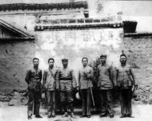 国民党中央考察团考察陕北(todayonhistory.com)