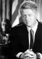 克林顿再掌白宫(todayonhistory.com)