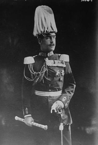 希腊人国王康斯坦丁一世出生(todayonhistory.com)