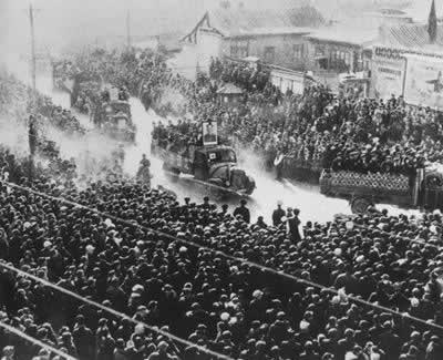 百万干部下放基层(todayonhistory.com)
